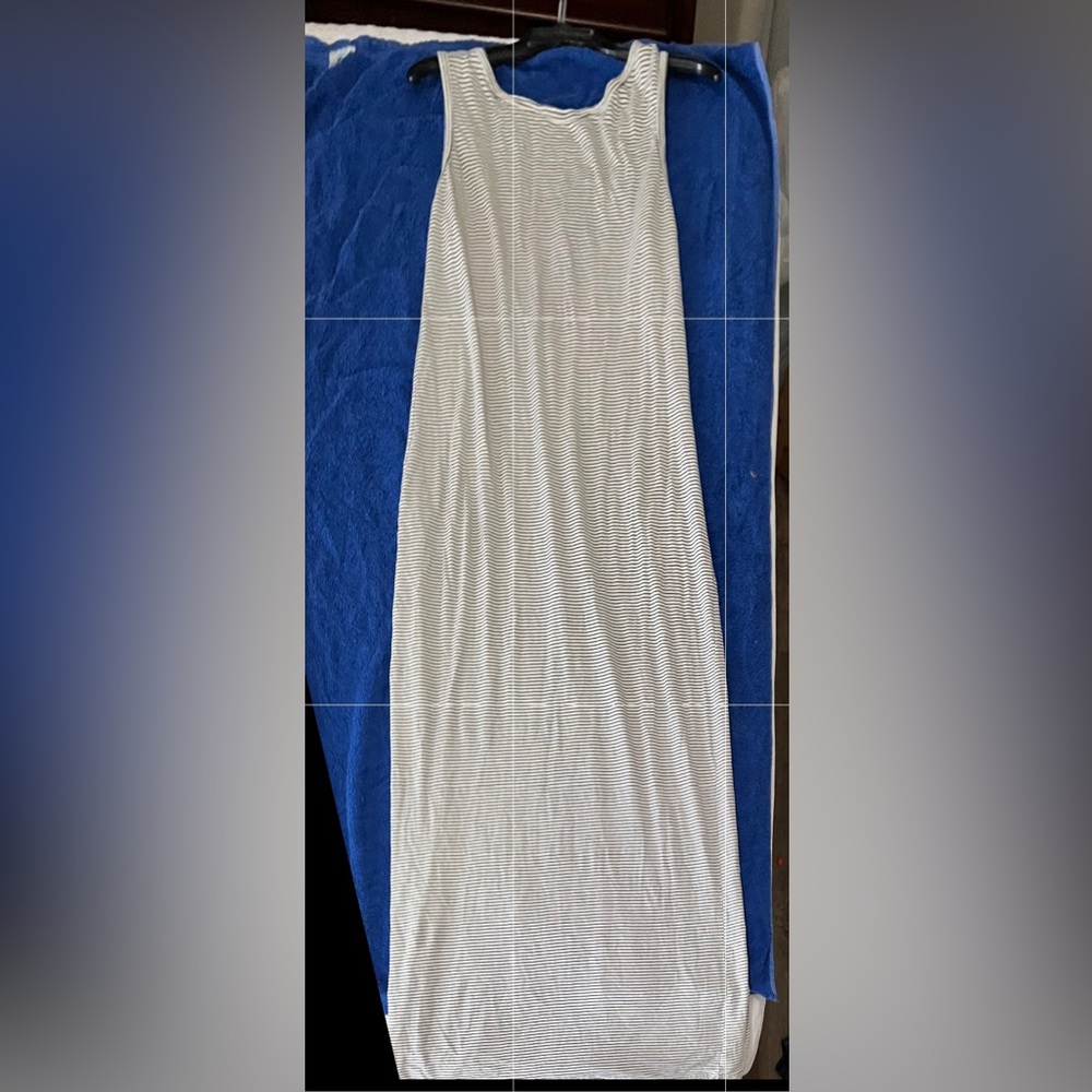 Sleeveless Maxi Dress